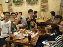 大余烧烤加盟,学烧烤技术,开烧烤店多少钱疯狂烤翅加盟